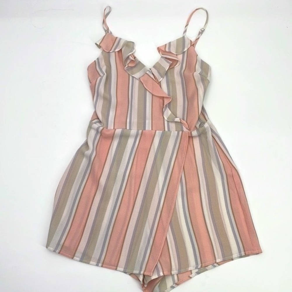 UEC Guess striped spaghetti strap shorts romper ruffle detail size XS
